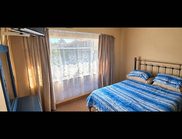 3 BEDROOM HOUSE FOR SALE IN ROTHDENE